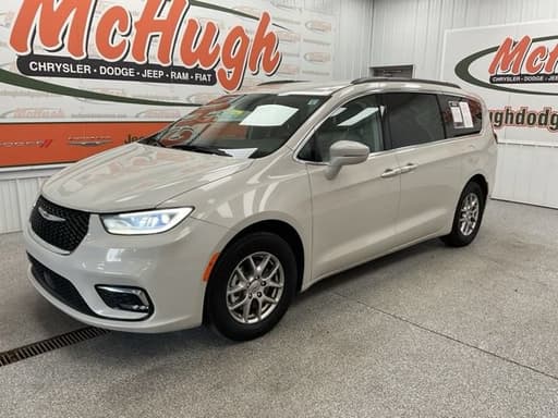 2021 Chrysler Pacifica Wagon 4D Touring